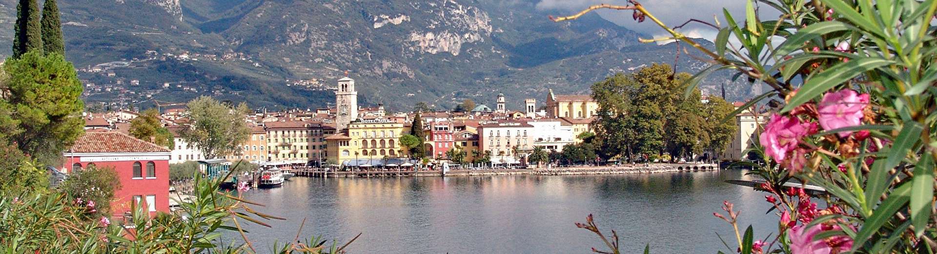 Gardasee_Riva del garda_italy-2441158©Pixabay