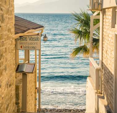 Kreta_Taverne_Gasse©pixabay